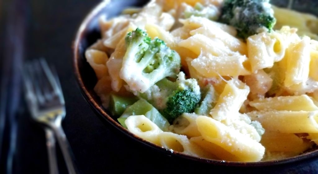 chicken alfredo broccoli