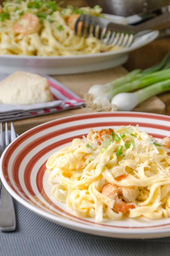 chicken and shrimp fettuccine alfredo