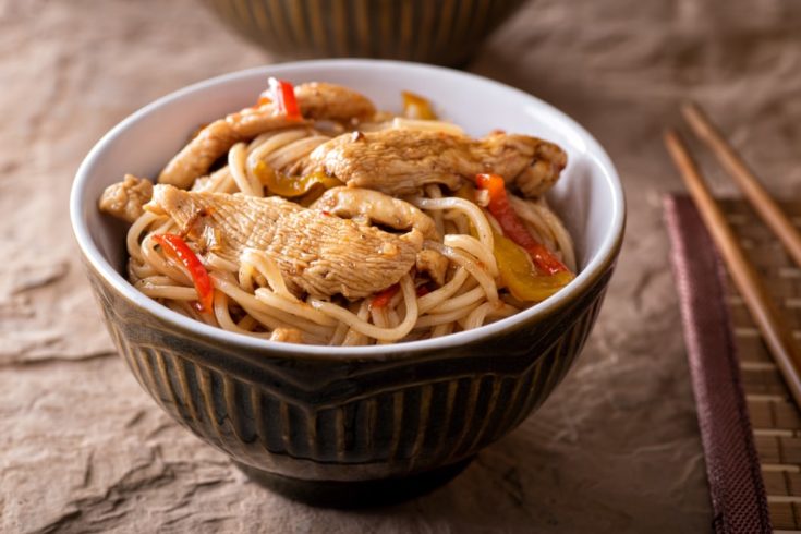 slow cooker honey garlic chicken noodles