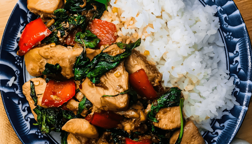 Flavorful Basil Chicken